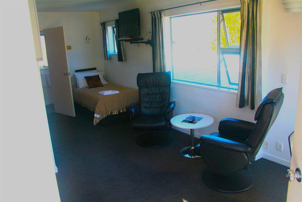 Caples Court Motel & Apartments Queenstown Exterior foto