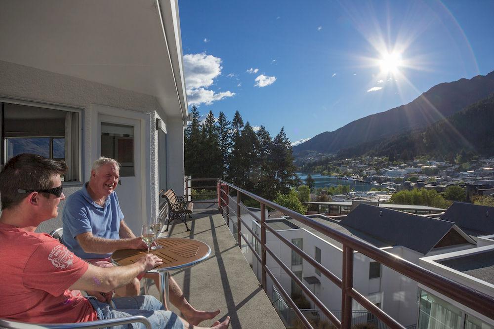 Caples Court Motel & Apartments Queenstown Exterior foto