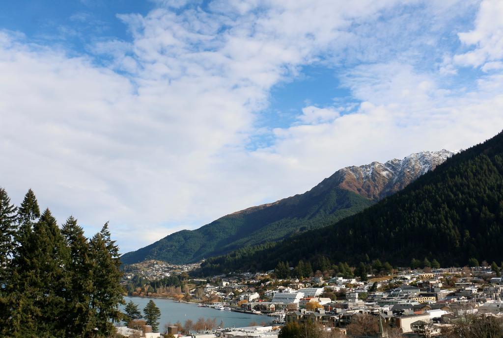 Caples Court Motel & Apartments Queenstown Exterior foto