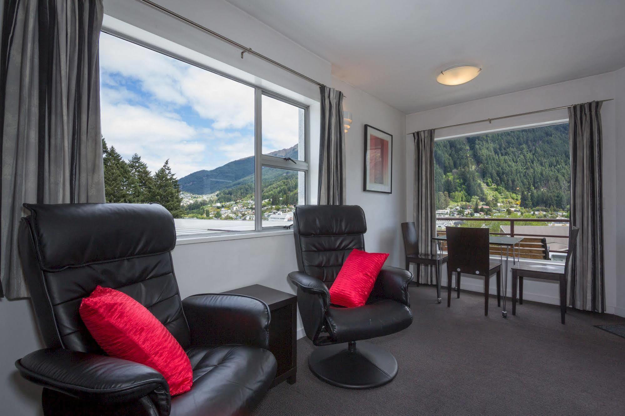 Caples Court Motel & Apartments Queenstown Exterior foto