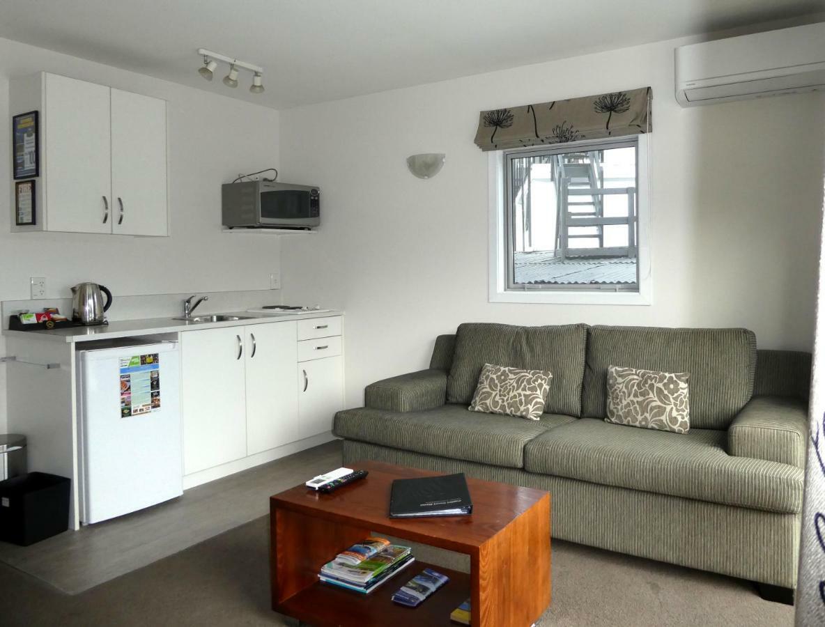 Caples Court Motel & Apartments Queenstown Exterior foto
