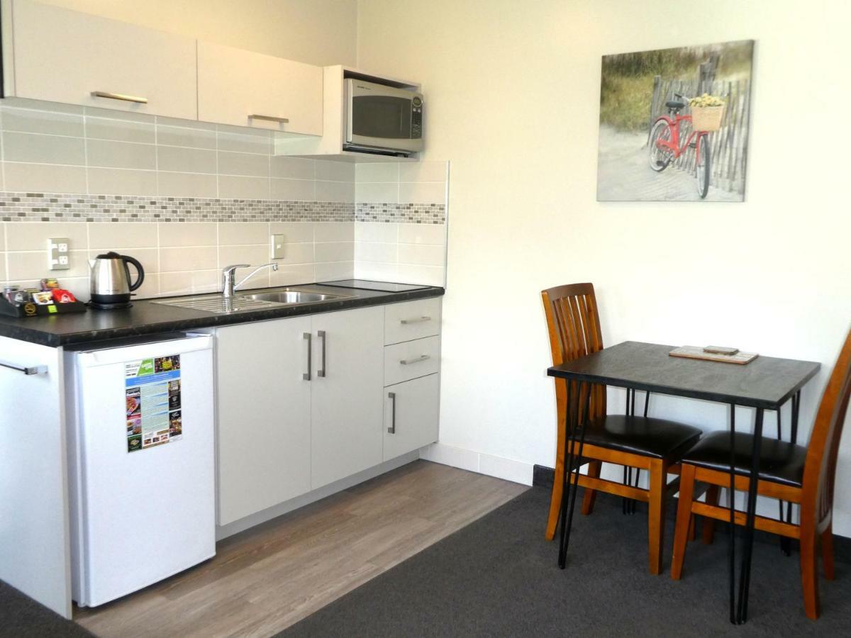 Caples Court Motel & Apartments Queenstown Exterior foto